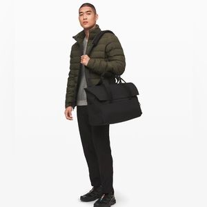 Lululemon Early Embark Duffle Bag